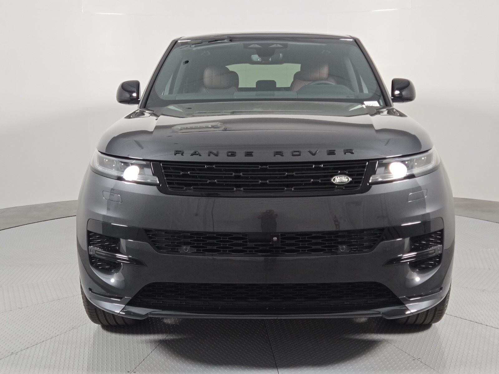 2025 Land Rover Range Rover Sport SE photo 7