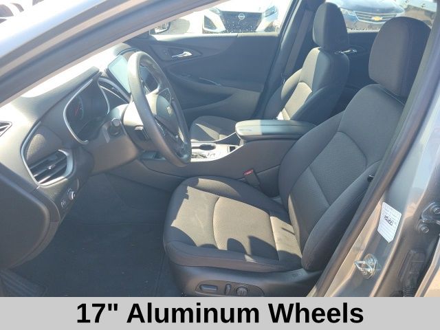2023 Chevrolet Malibu 1LT photo 10
