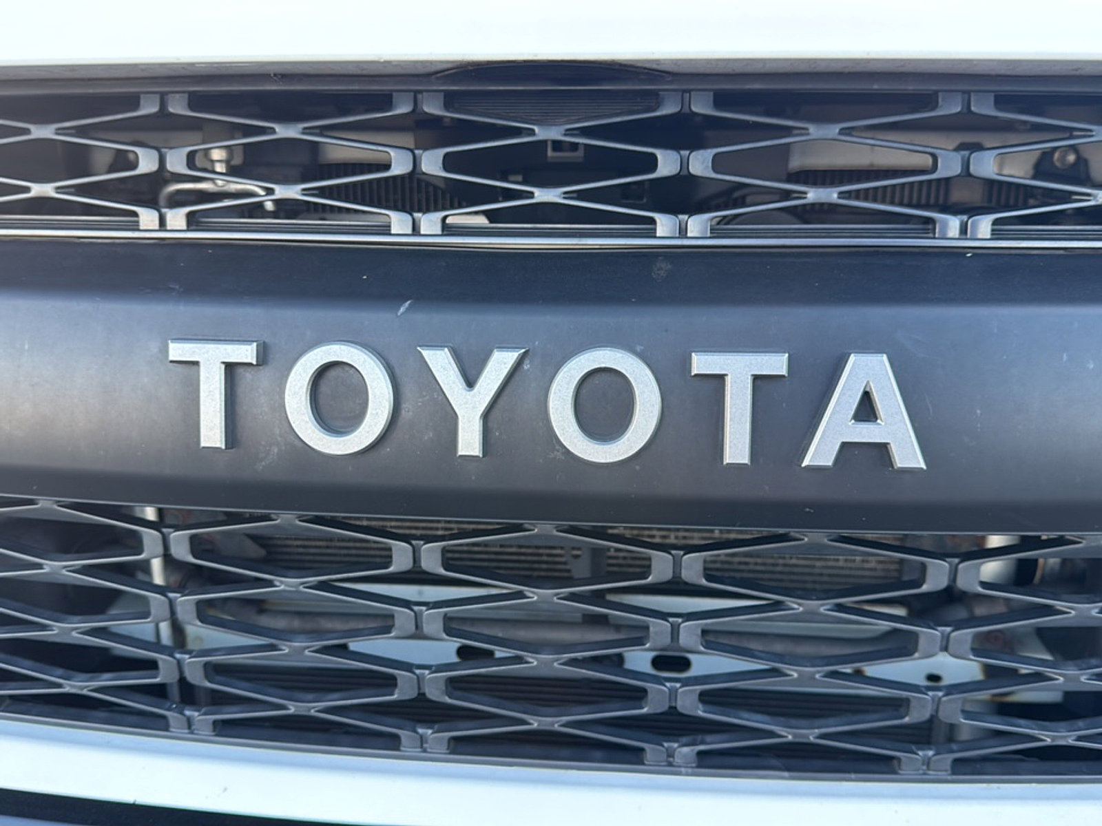 2016 Toyota 4Runner TRD Pro photo 43