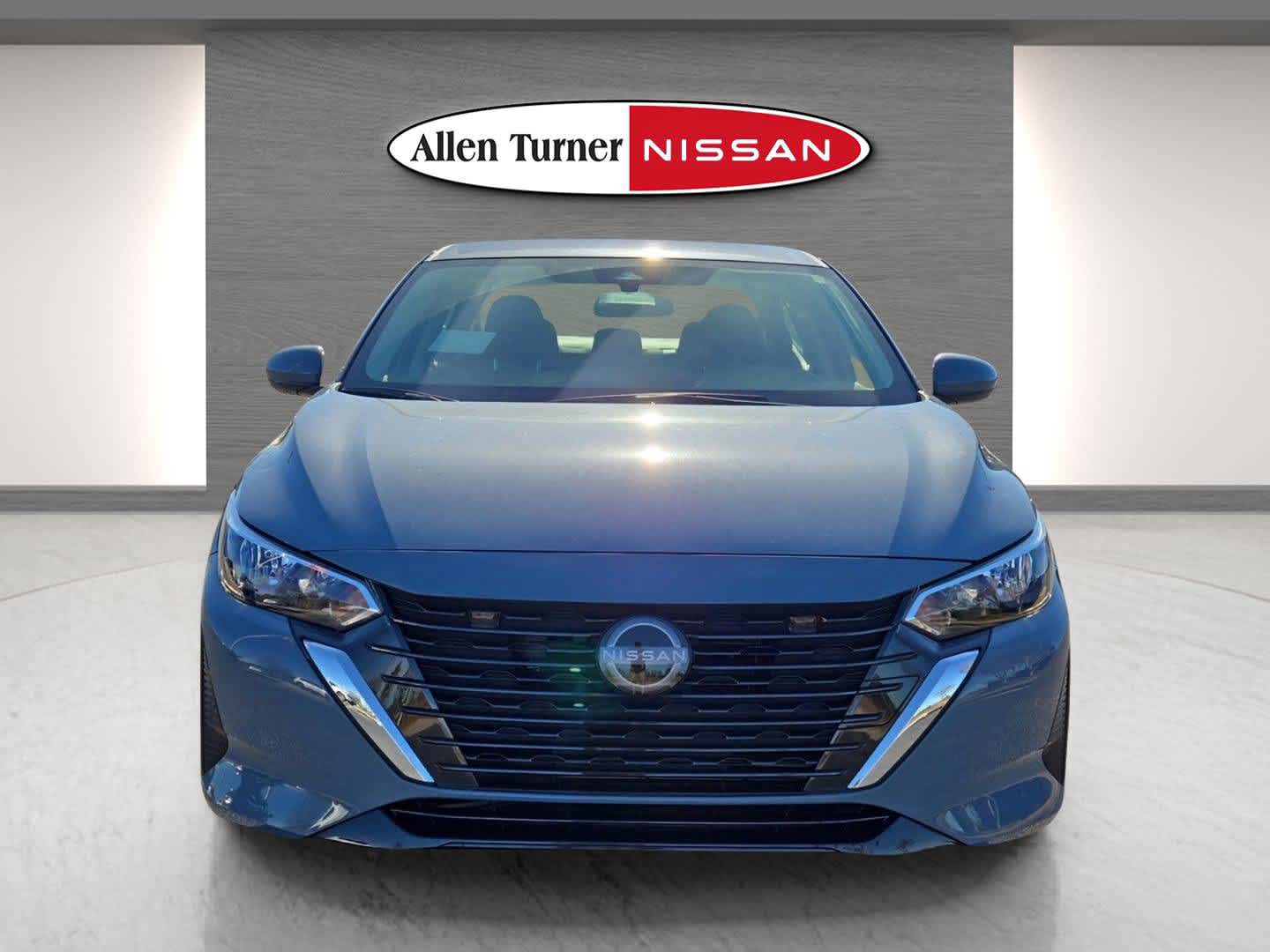 2025 Nissan Sentra SV photo 2