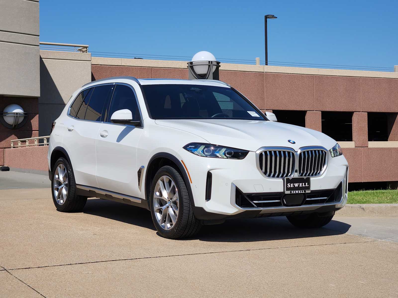 2025 Bmw X5 xDrive40i photo 3