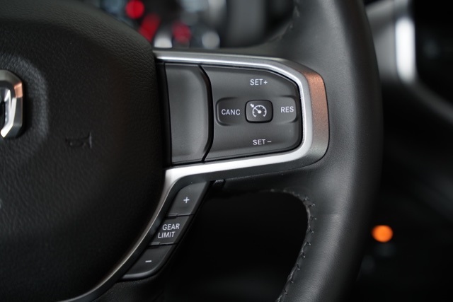 2024 Ram 2500 Big Horn photo 5