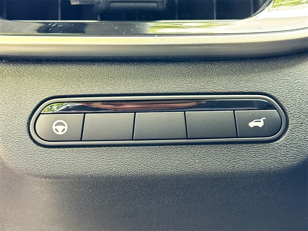 2026 Infiniti QX60 Luxe photo 10