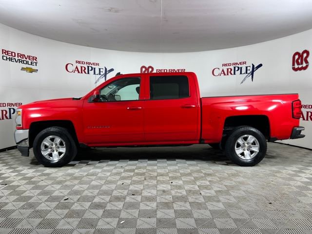 2018 Chevrolet Silverado 1500 LT photo 4