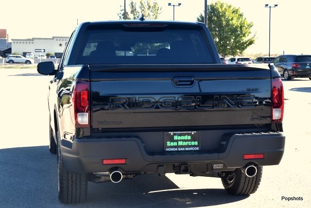 2026 Honda Ridgeline Sport photo 4