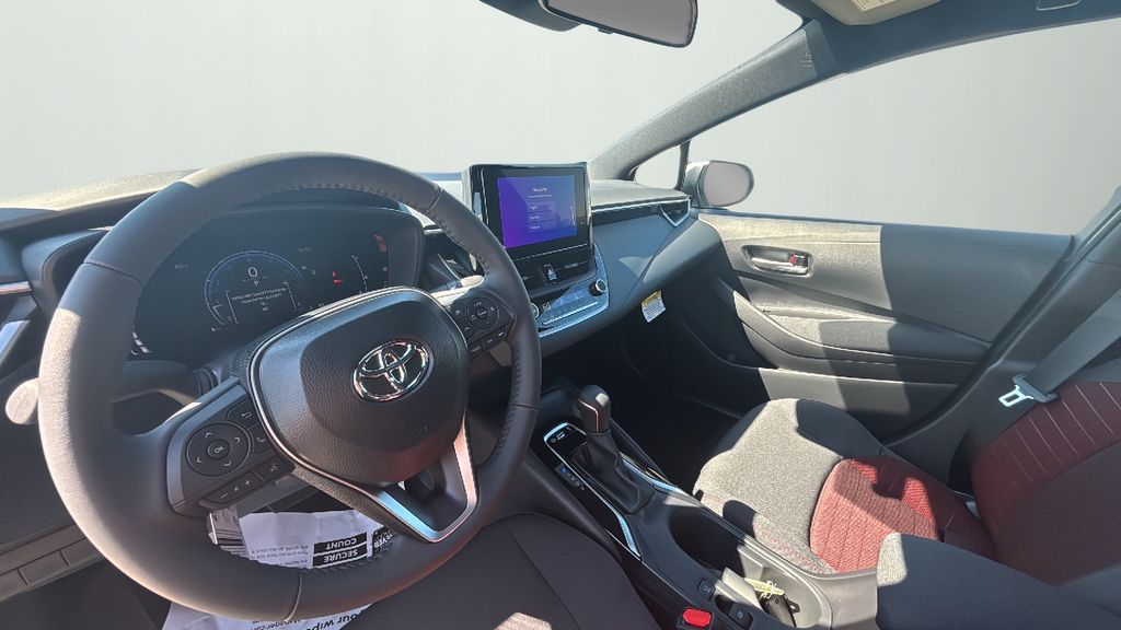 2026 Toyota Corolla SE photo 11