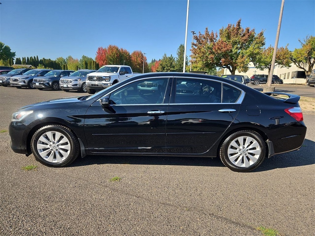 2015 Honda Accord EX-L photo 2