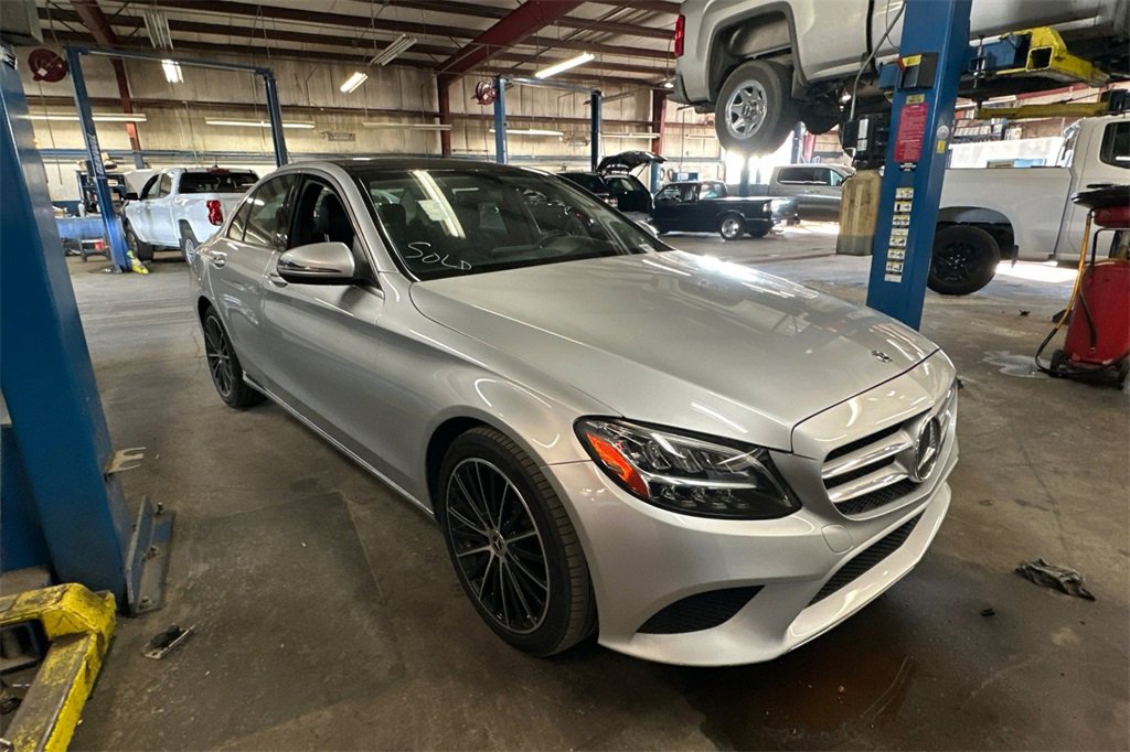 2021 Mercedes Benz C 300 photo 2
