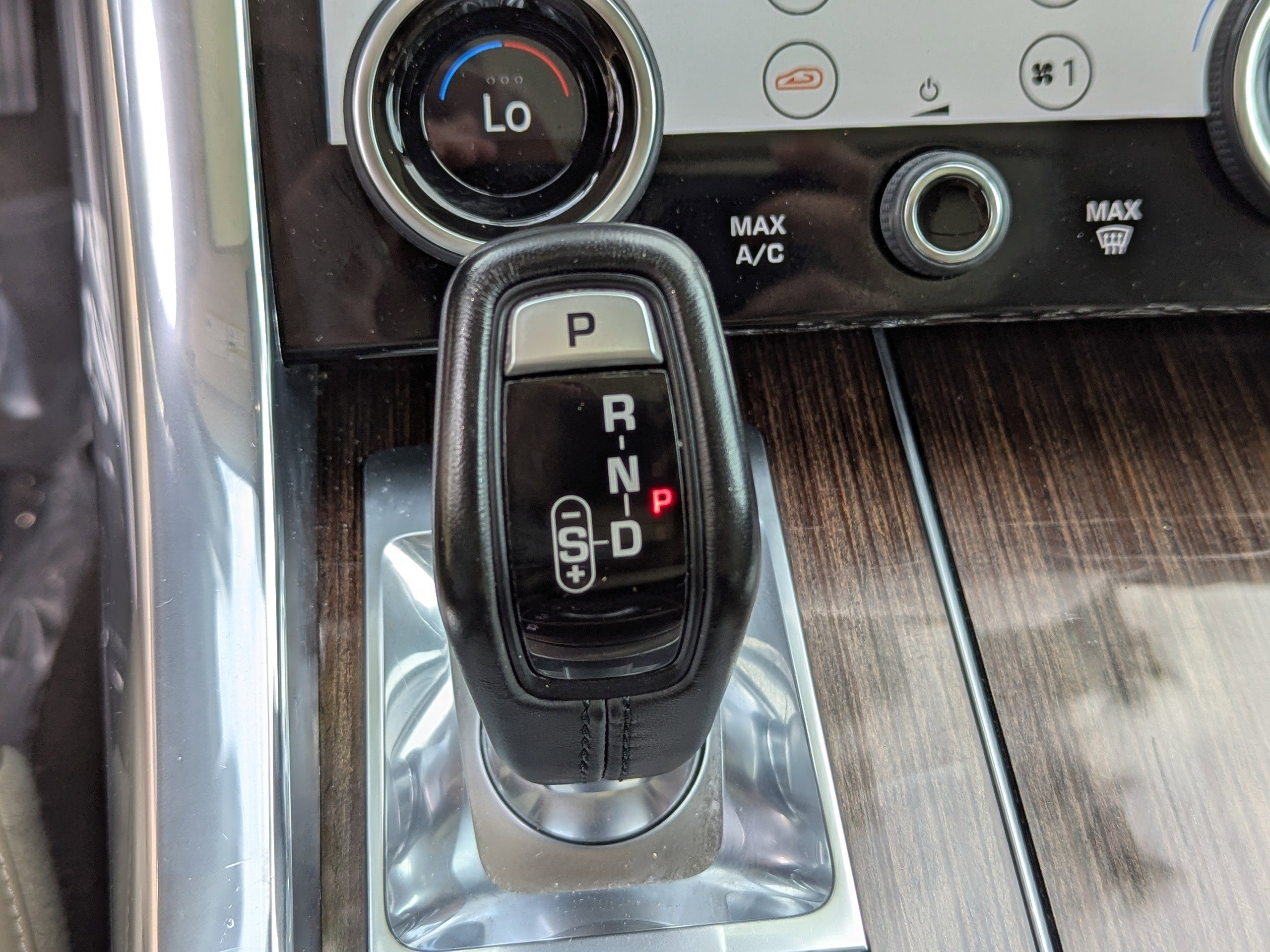 2019 Land Rover Range Rover Sport HSE photo 28