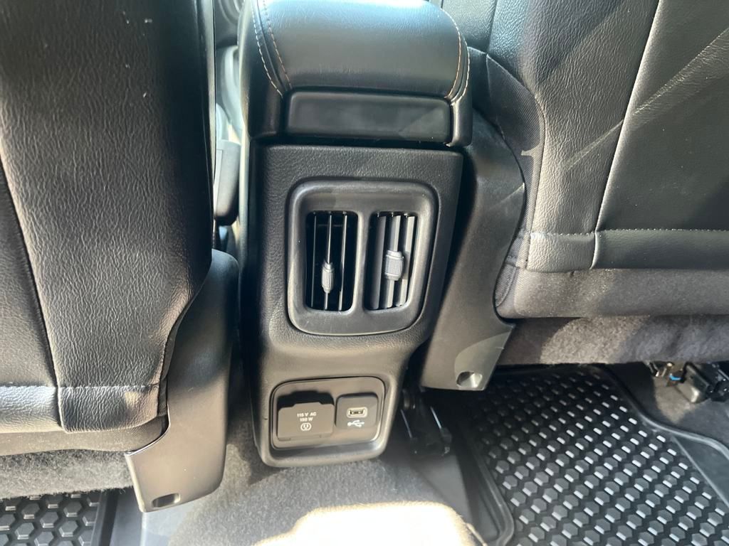 2020 Jeep Compass Latitude photo 18