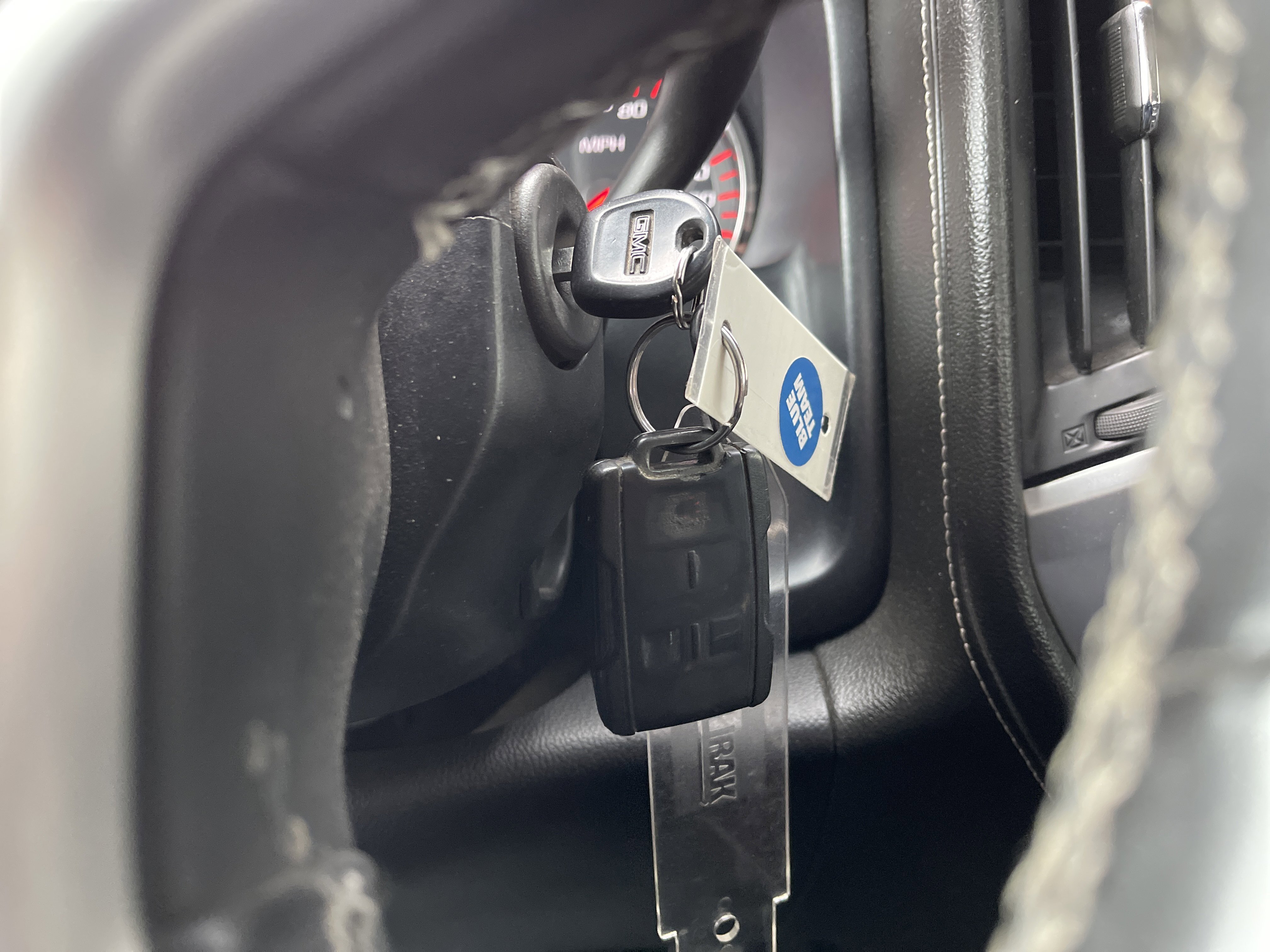 2016 Gmc Sierra 1500 SLE photo 3