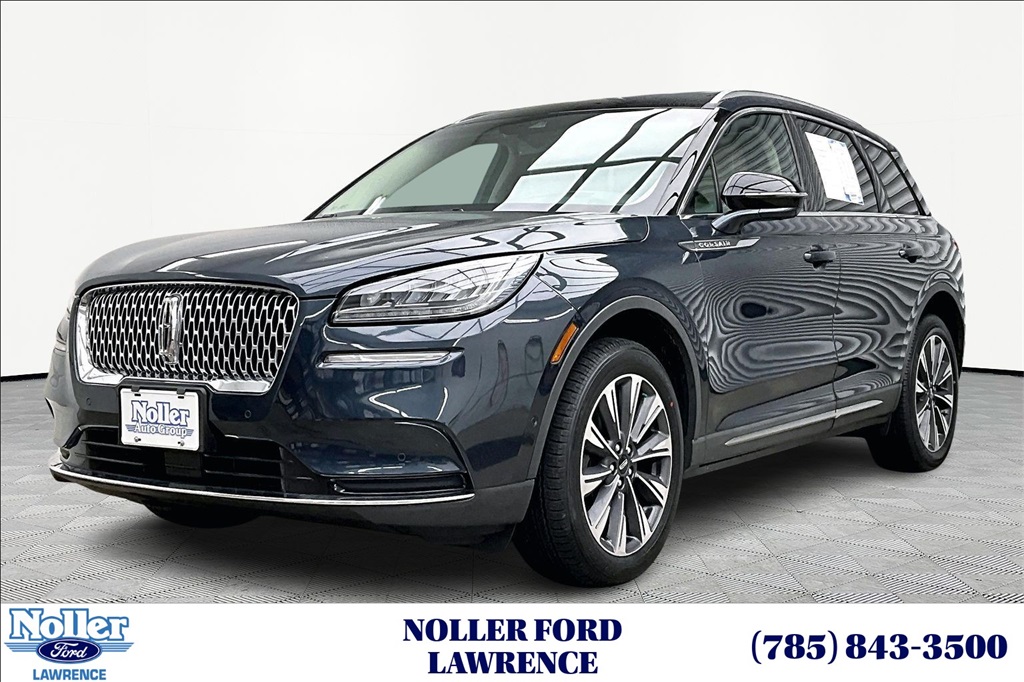 2022 Lincoln Corsair Reserve's photo