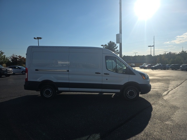 2015 Ford Transit Van photo 2