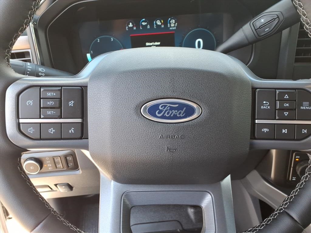 2026 Ford F-250 Lariat photo 18
