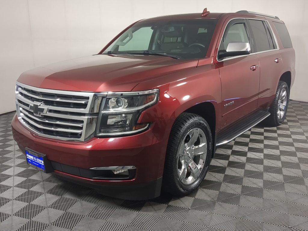 2017 Chevrolet Tahoe Premier photo 2