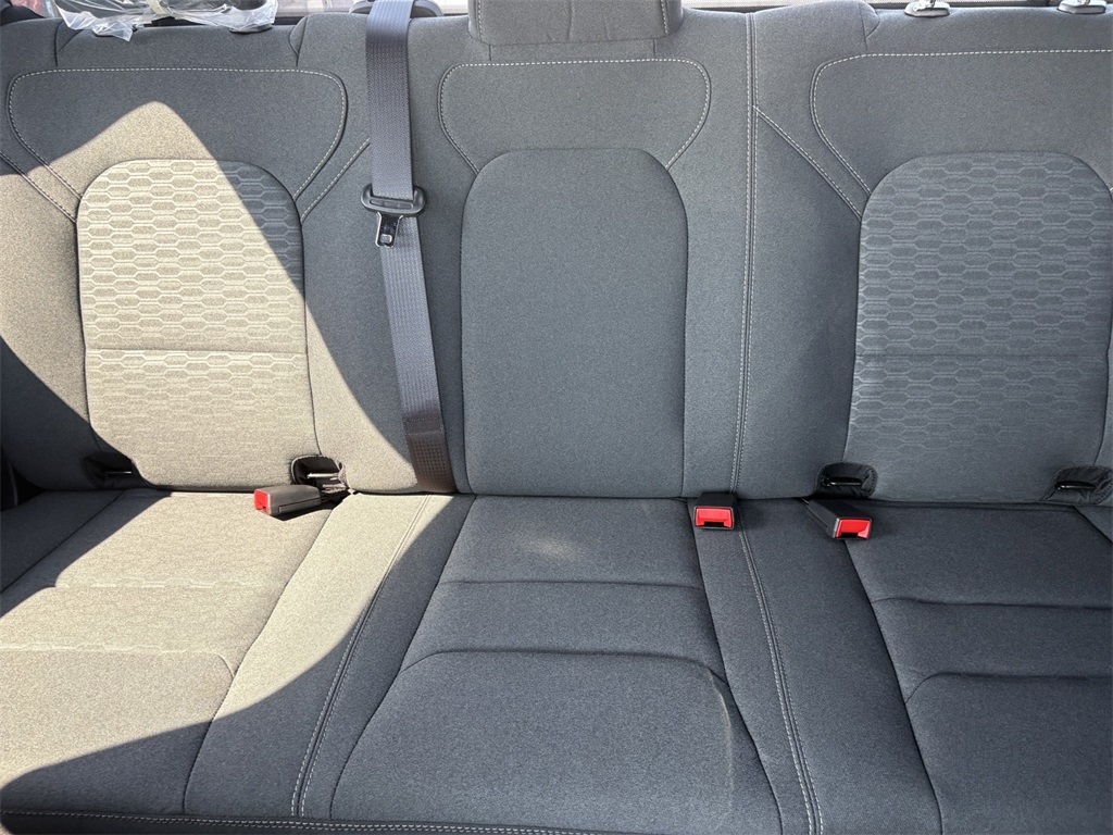2025 Ram 1500 Big Horn photo 28