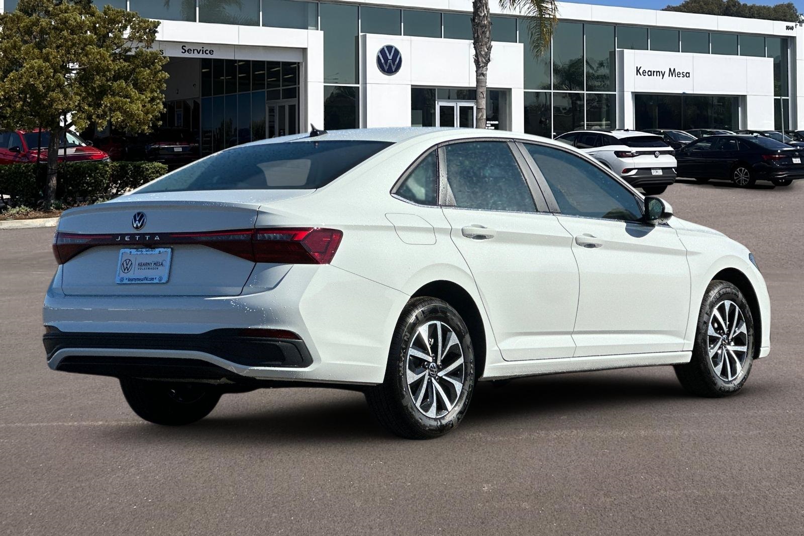 2025 Volkswagen Jetta 1.5T S photo 3