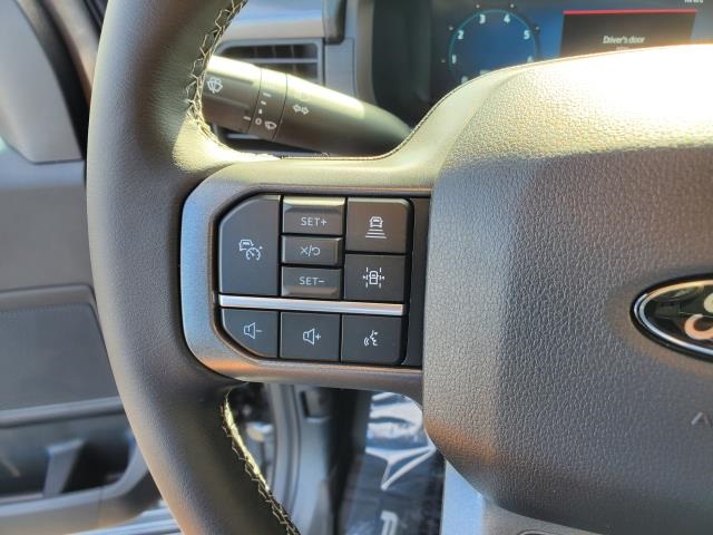2025 Ford F-150 XLT photo 18