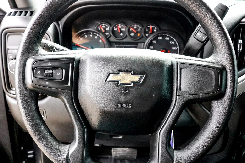 2022 Chevrolet Silverado 1500 Custom photo 16