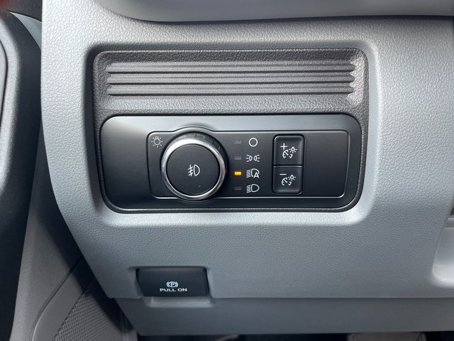 2024 Ford F-550 photo 18