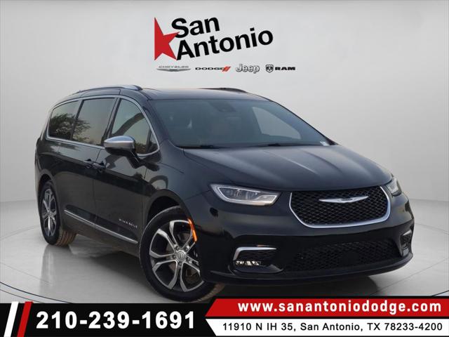 2026 Chrysler Pacifica Pinnacle's photo