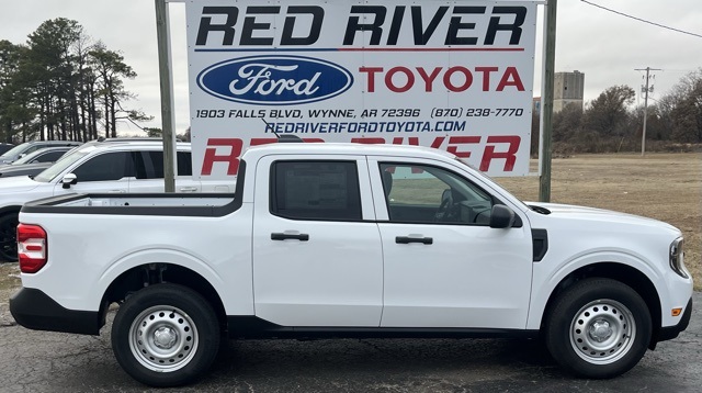 2026 Ford Maverick XL's photo