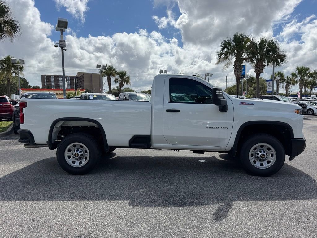 2025 Chevrolet Silverado 3500HD photo 6