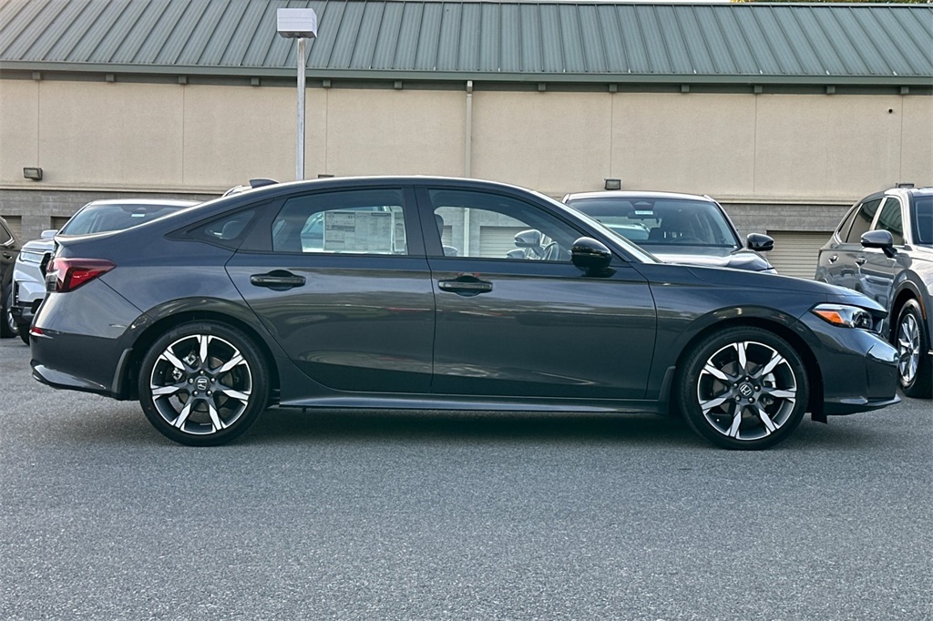 2025 Honda Civic Hybrid Sport Touring photo 3