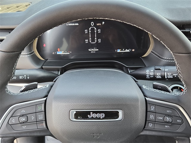 2025 Jeep Grand Cherokee Altitude X photo 29