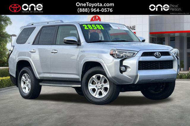 2017 Toyota 4Runner SR5's photo