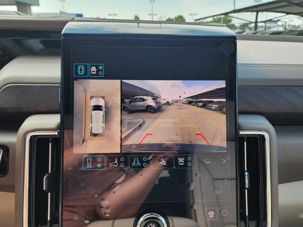 2026 Gmc Yukon Denali photo 30