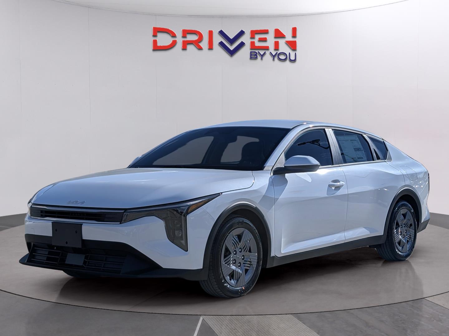 2025 Kia K4 LX's photo