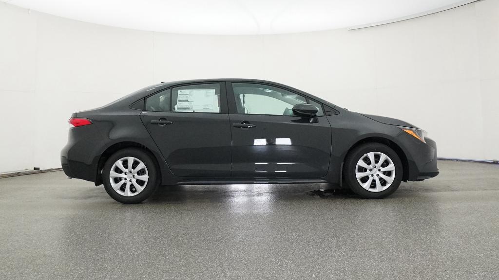2025 Toyota Corolla LE photo 26
