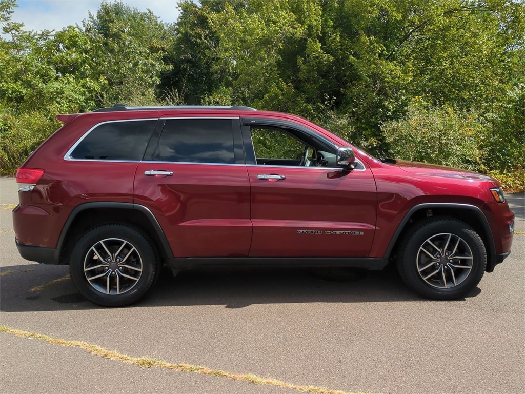 2019 Jeep Grand Cherokee Limited photo 3