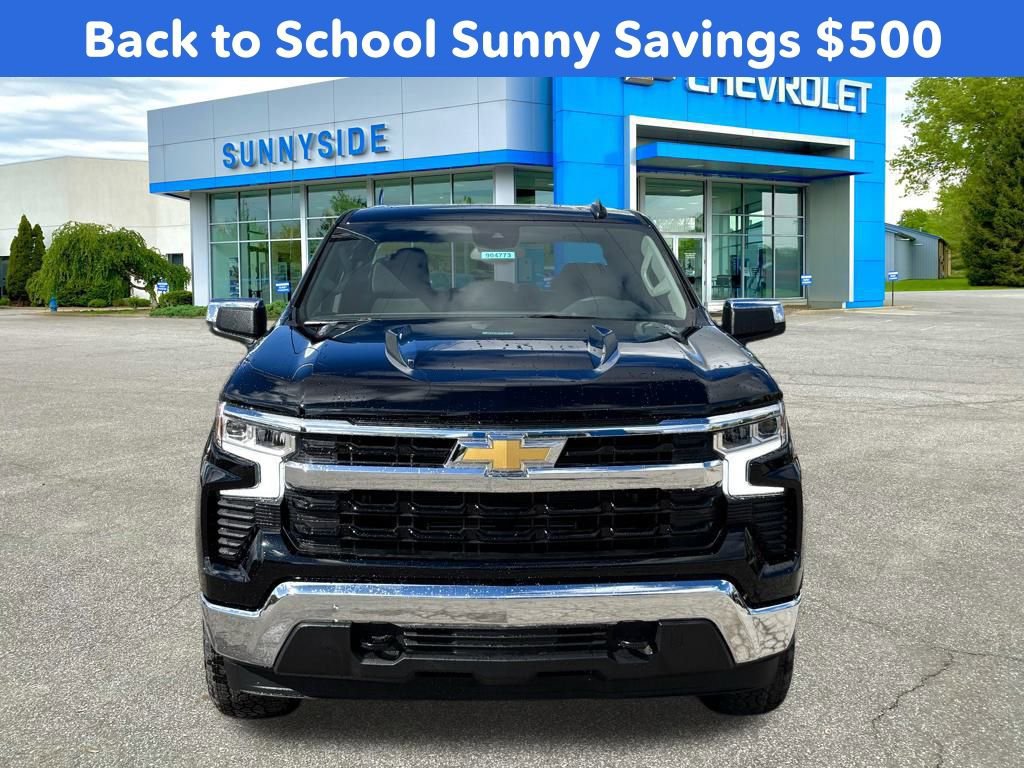 2025 Chevrolet Silverado 1500 LT photo 2