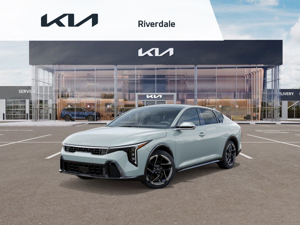 2025 Kia K4 GT-Line's photo