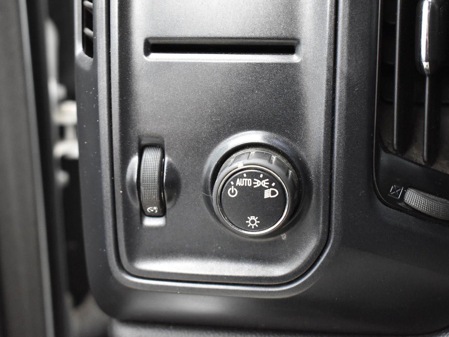 2016 Chevrolet Silverado 3500HD Work Truck photo 22