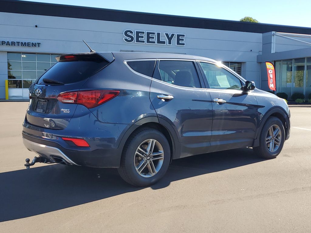 2018 Hyundai Santa Fe Sport Base photo 4