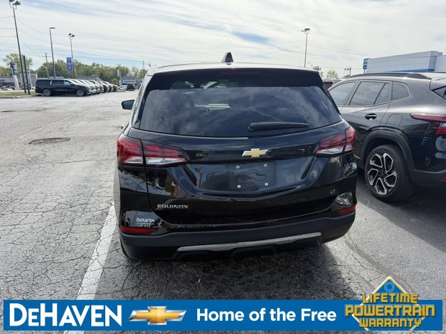 2023 Chevrolet Equinox LT photo 3