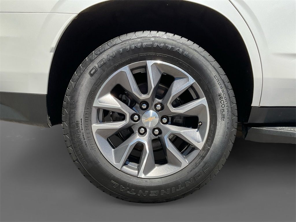 2022 Chevrolet Tahoe LT photo 15