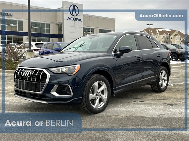 2020 Audi Q3 Premium's photo