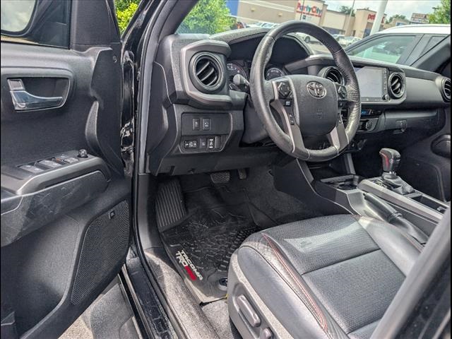 2022 Toyota Tacoma TRD Pro photo 6