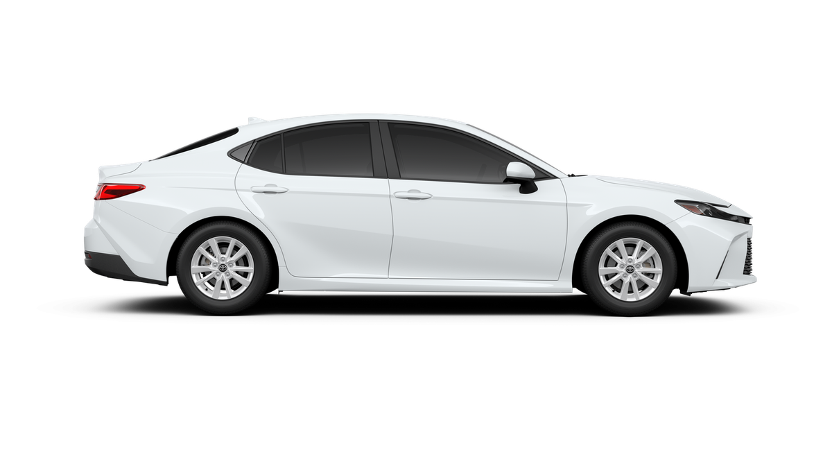 2025 Toyota Camry LE photo 44