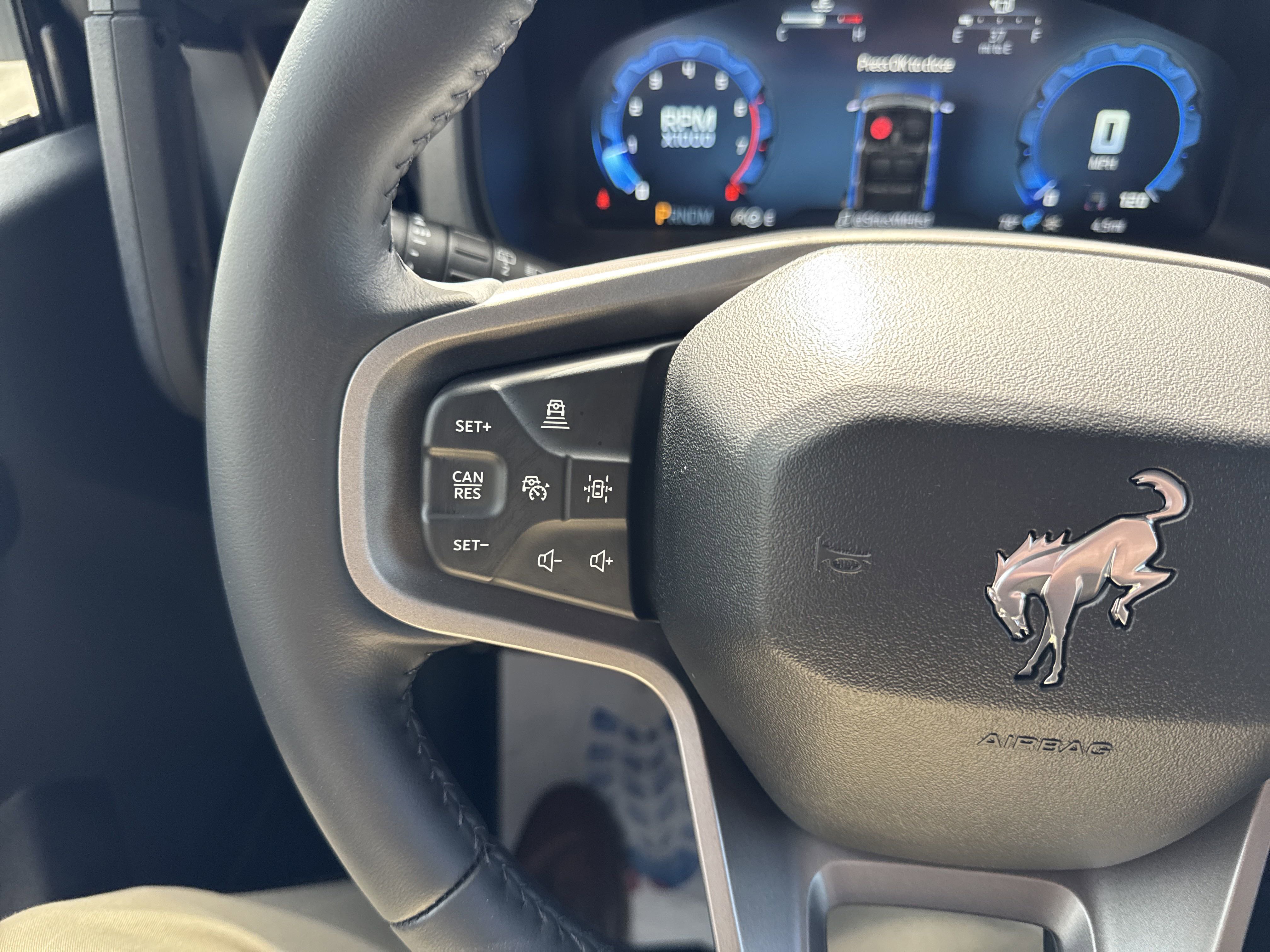 2025 Ford Bronco Badlands photo 10