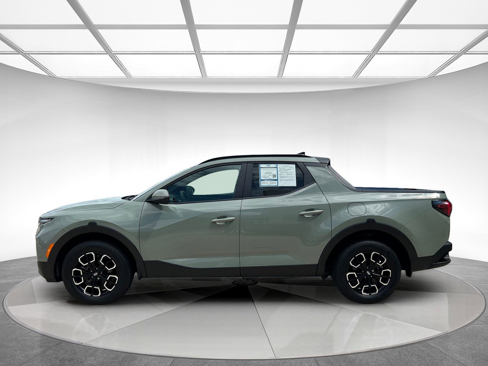 2022 Hyundai Santa Cruz SEL Premium photo 2