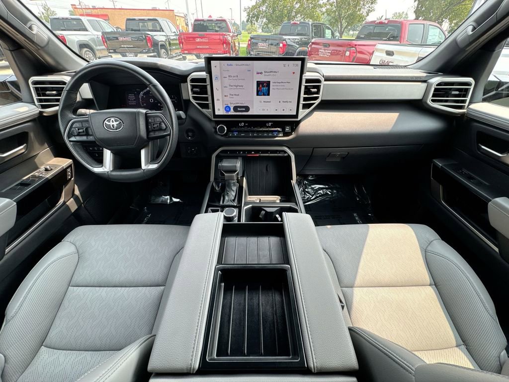 2025 Toyota Tundra Limited photo 19