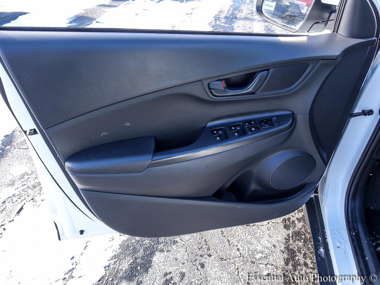 2023 HYUNDAI KONA - Image 16