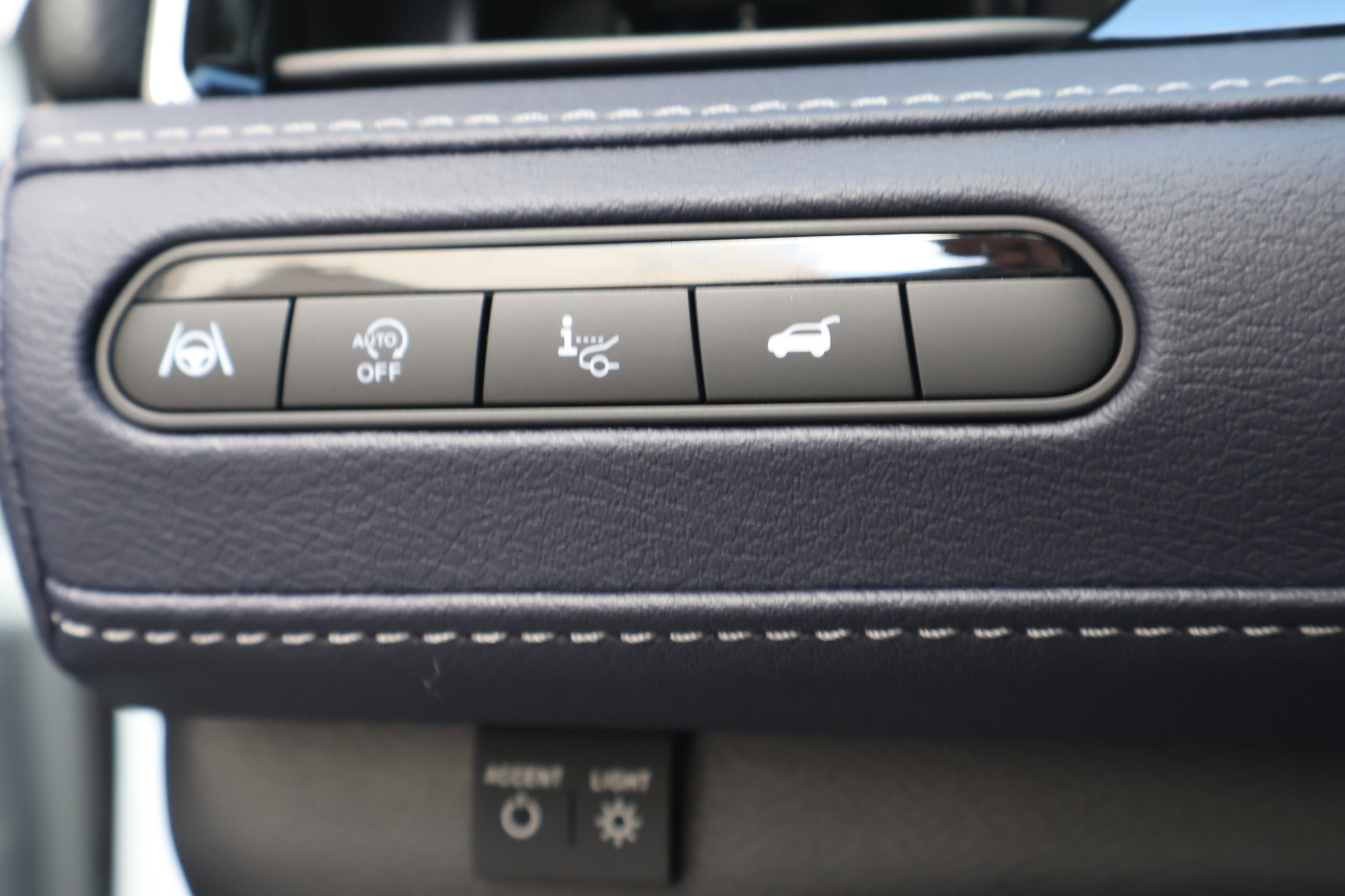 2026 Infiniti QX80 Sensory photo 21