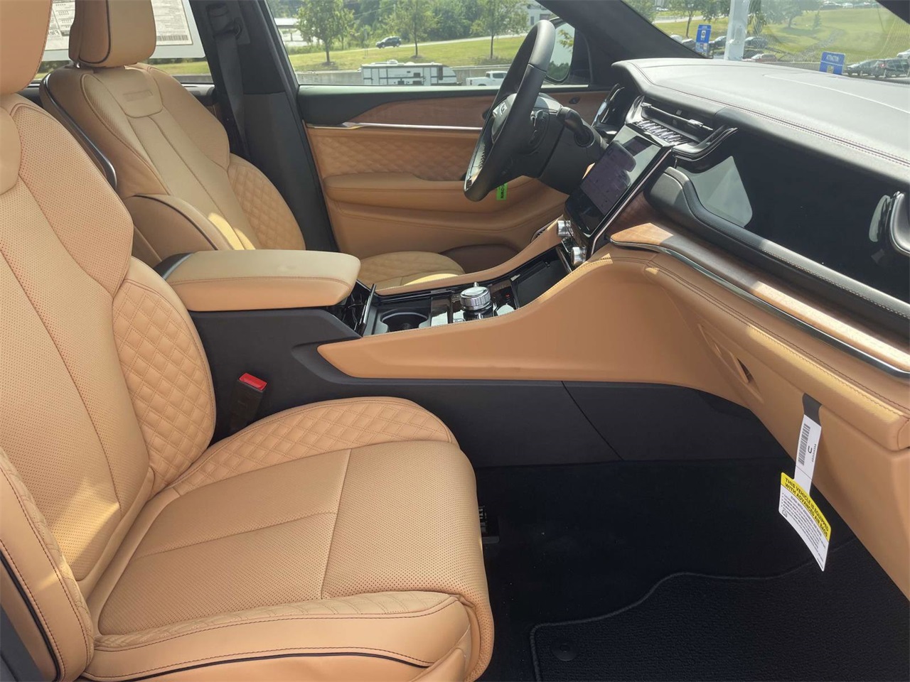2025 Jeep Grand Cherokee Summit Reserve photo 21