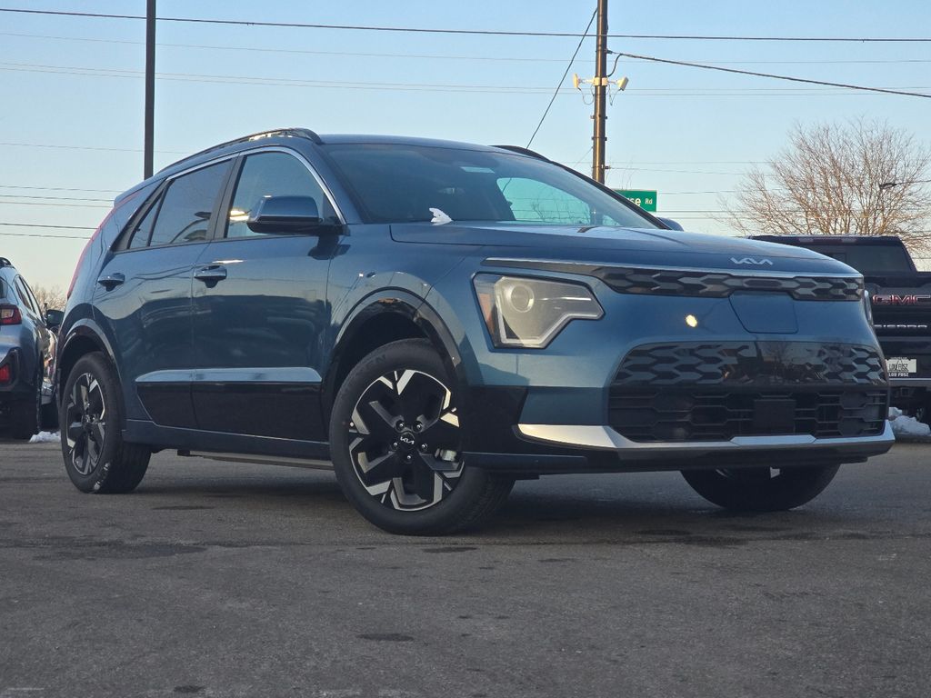 2025 Kia Niro Wind's photo